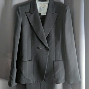 Tahari Navy Blue Women's Suit